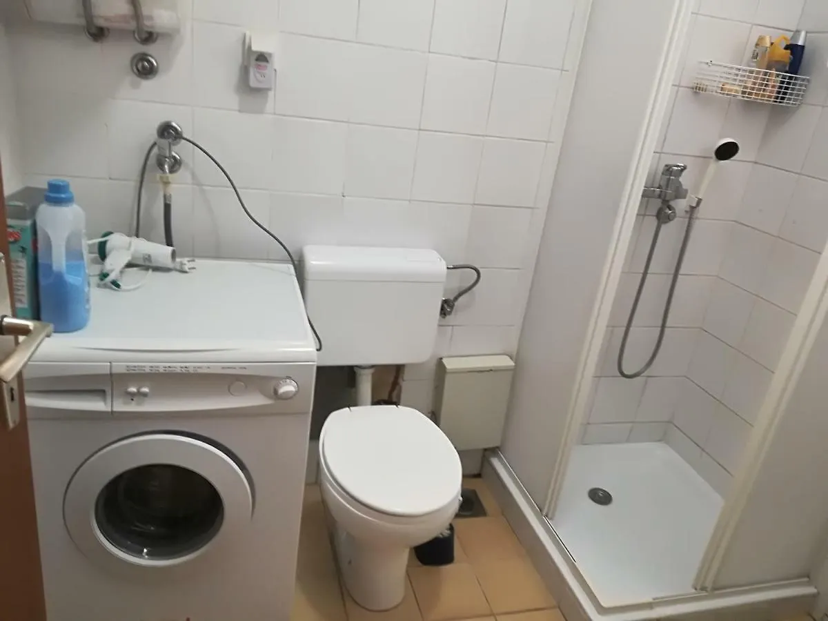 아파트 Apartman Darko 노비비노돌스키